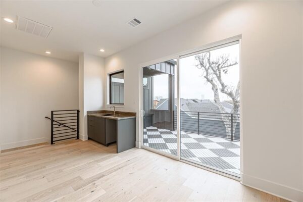 1104 W 9th Street  Houston 77007 Harris - Image 37