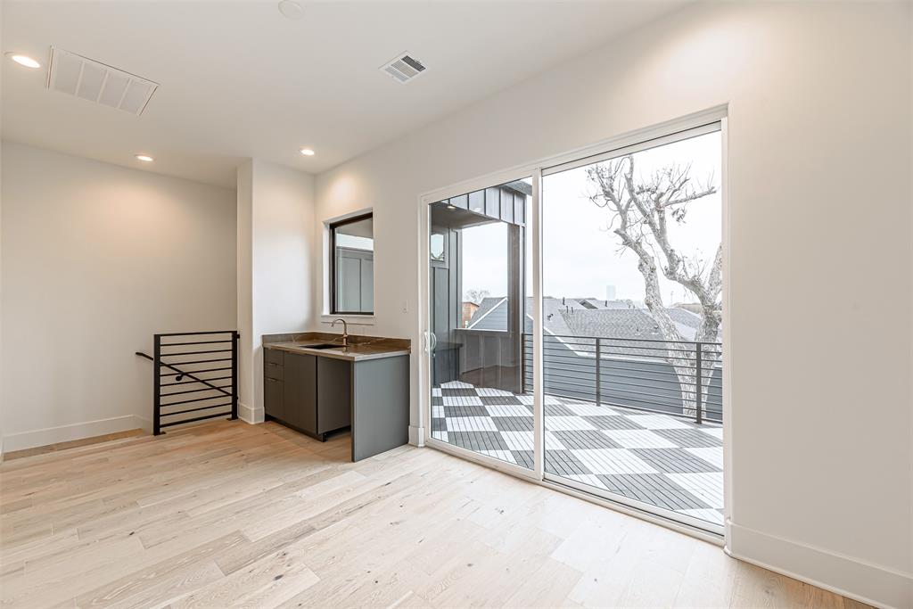 1104 W 9th Street  Houston 77007 Harris - Image 37