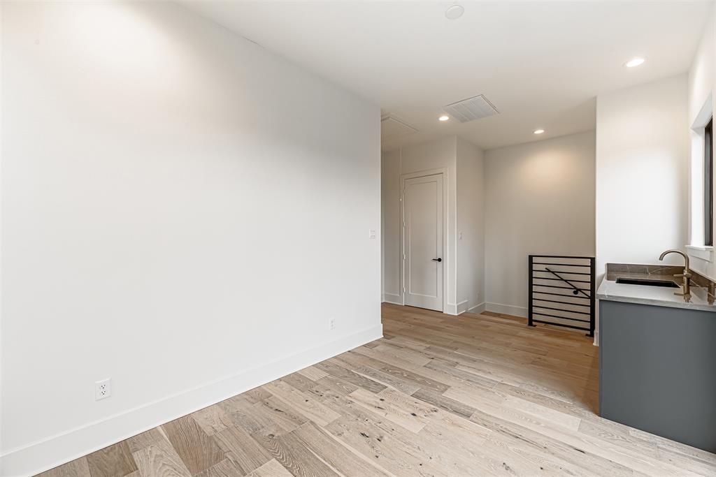 1104 W 9th Street  Houston 77007 Harris - Image 39