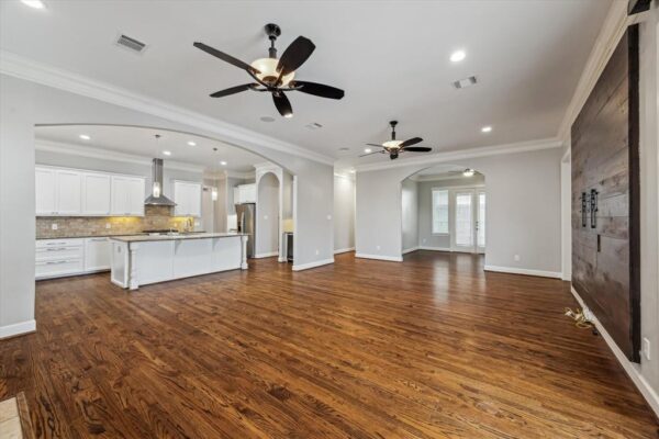 1115 Du Barry Lane  Houston 77018 Harris - Image 13