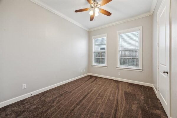 1115 Du Barry Lane  Houston 77018 Harris - Image 28