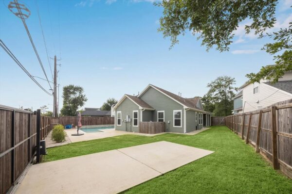 1115 Du Barry Lane  Houston 77018 Harris - Image 31