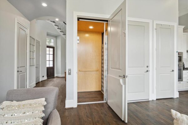 1124 Mosaico Lane  Houston 77055 Harris - Image 11