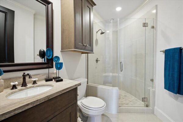 1124 Mosaico Lane  Houston 77055 Harris - Image 33