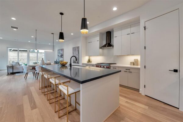 1128 W Pierce Street  Houston 77019 Harris - Image 3