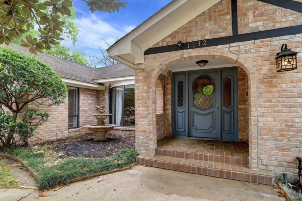 1132 Fries Road  Spring Valley Village 77055 Harris