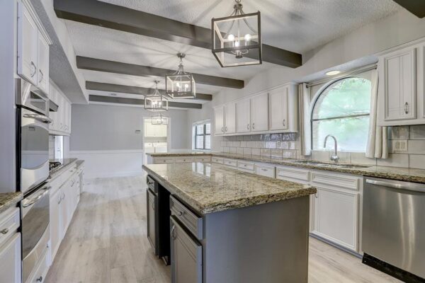 1132 Fries Road  Spring Valley Village 77055 Harris - Image 2