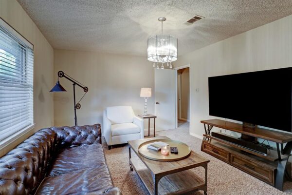 1132 Fries Road  Spring Valley Village 77055 Harris - Image 28