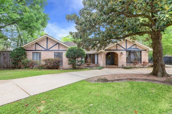 1132 Fries Road  Spring Valley Village 77055 Harris - Image 3