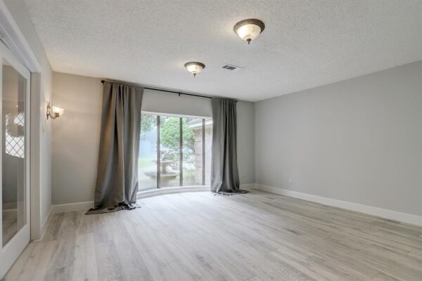 1132 Fries Road  Spring Valley Village 77055 Harris - Image 7