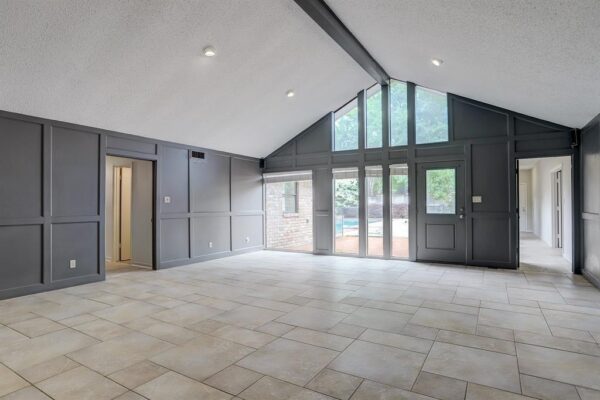 1132 Fries Road  Spring Valley Village 77055 Harris - Image 9
