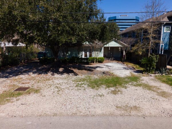 1135 W 26th Street 5 Houston 77008 Harris - Image 15