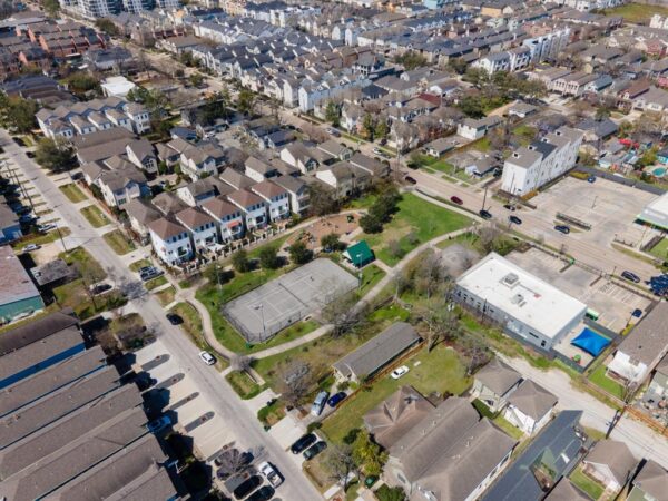 1135 W 26th Street 5 Houston 77008 Harris - Image 22