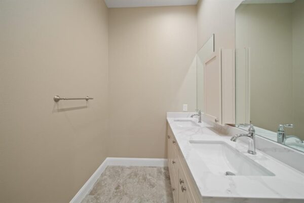 1148 Du Barry Lane  Houston 77018 Harris - Image 27