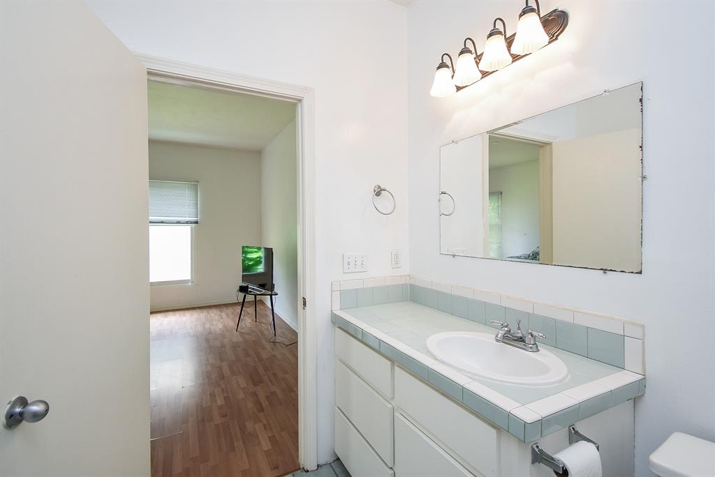 117 E 25th Street  Houston 77008 Harris - Image 33