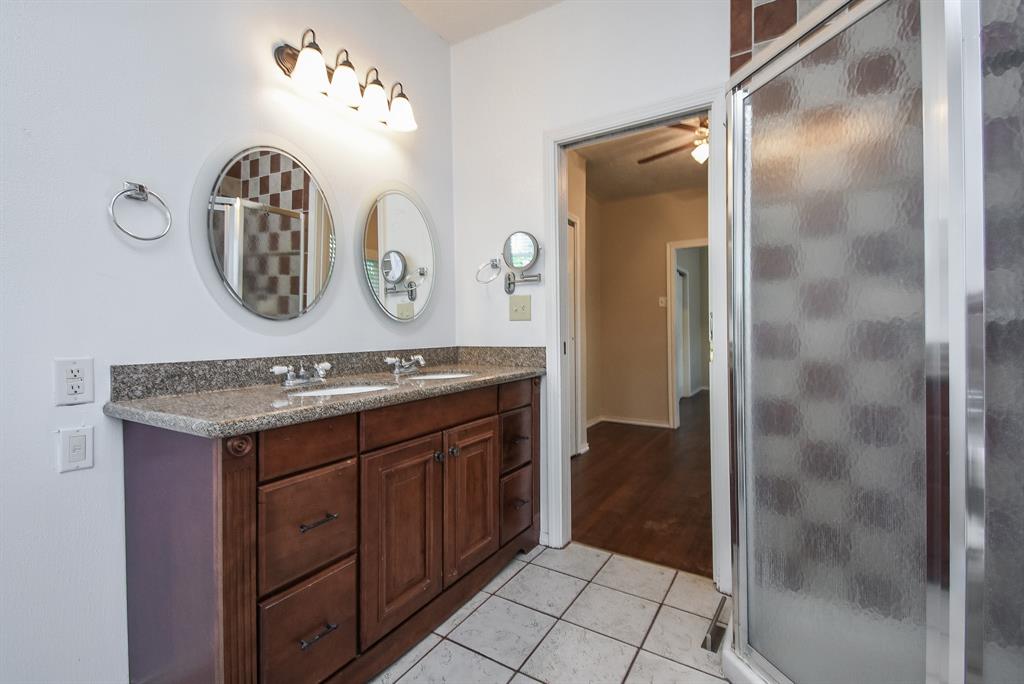 117 E 25th Street  Houston 77008 Harris - Image 38
