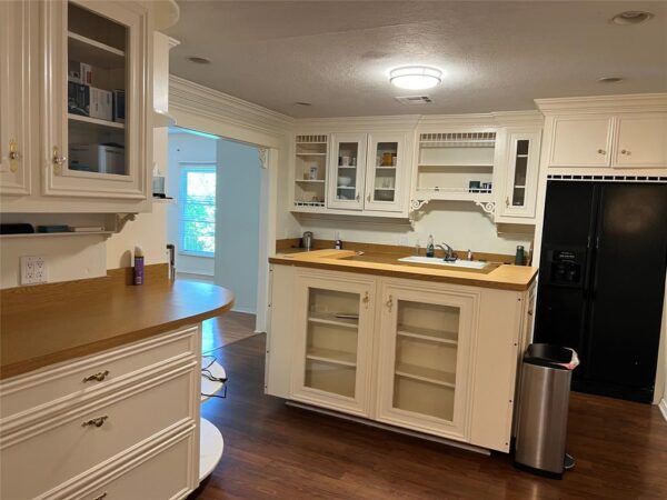 117 E 25th Street  Houston 77008 Harris - Image 8