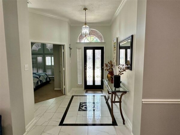 1211 Campton Court  Houston 77055 Harris - Image 2