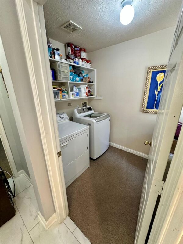 1211 Campton Court  Houston 77055 Harris - Image 14