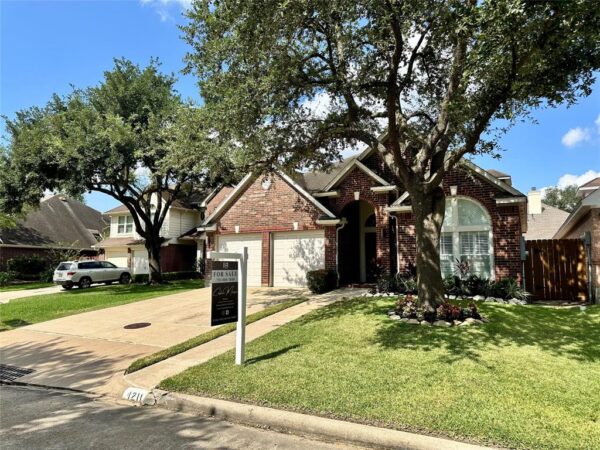 1211-Campton-Court--Houston-77055-Harris_img-2