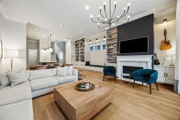 1212 W 16th Street  Houston 77008 Harris - Image 10