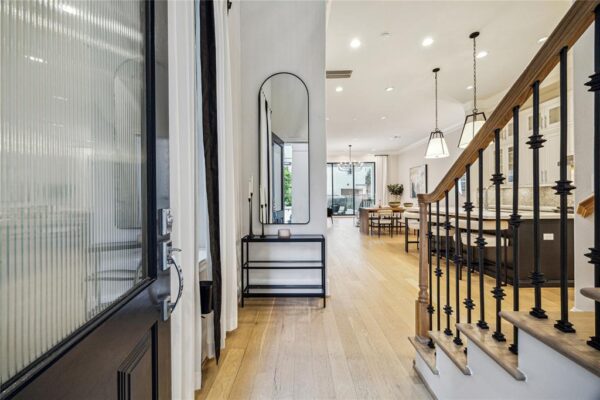 1212 W 16th Street  Houston 77008 Harris - Image 2