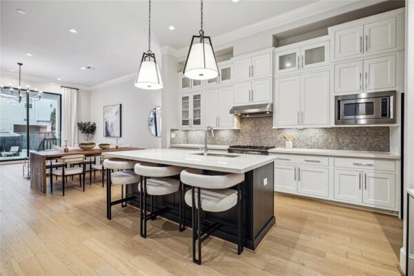 1212 W 16th Street  Houston 77008 Harris - Image 3