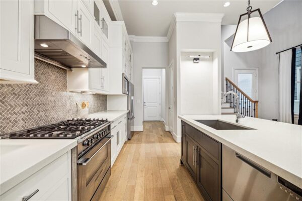 1212 W 16th Street  Houston 77008 Harris - Image 5