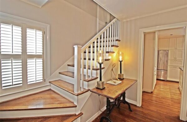 1216 S Shepherd Drive  Houston 77019 Harris - Image 2