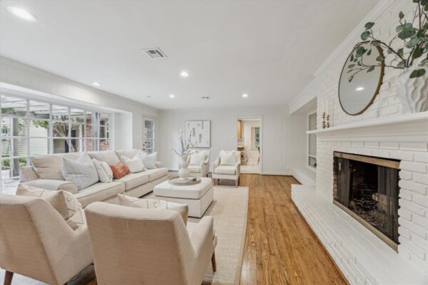 12227 Overcup Drive  Houston 77024 Harris - Image 13
