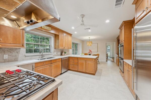 12227 Overcup Drive  Houston 77024 Harris - Image 18