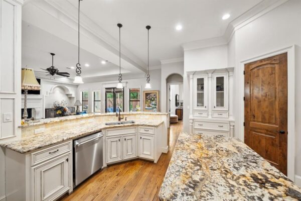 1226 Chippendale Road  Houston 77018 Harris - Image 21