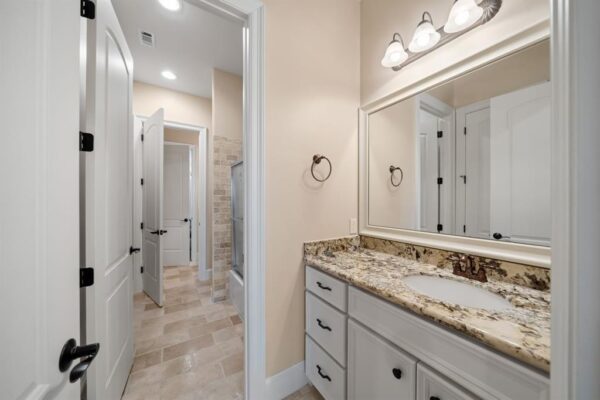 1226 Chippendale Road  Houston 77018 Harris - Image 39