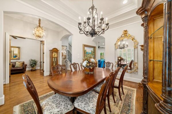 1226 Chippendale Road  Houston 77018 Harris - Image 9