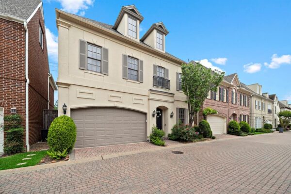 1229 Ripple Creek Dr Houston Tx 77057