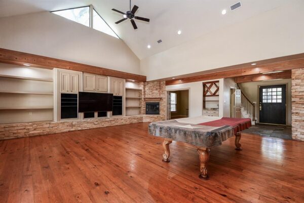 1240 Bingle Road  Spring Valley Village 77055 Harris - Image 12