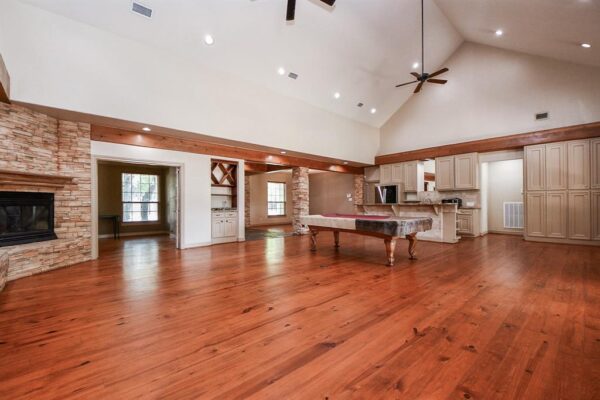 1240 Bingle Road  Spring Valley Village 77055 Harris - Image 13