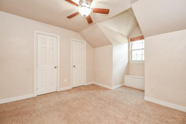 1240 Bingle Road  Spring Valley Village 77055 Harris - Image 31