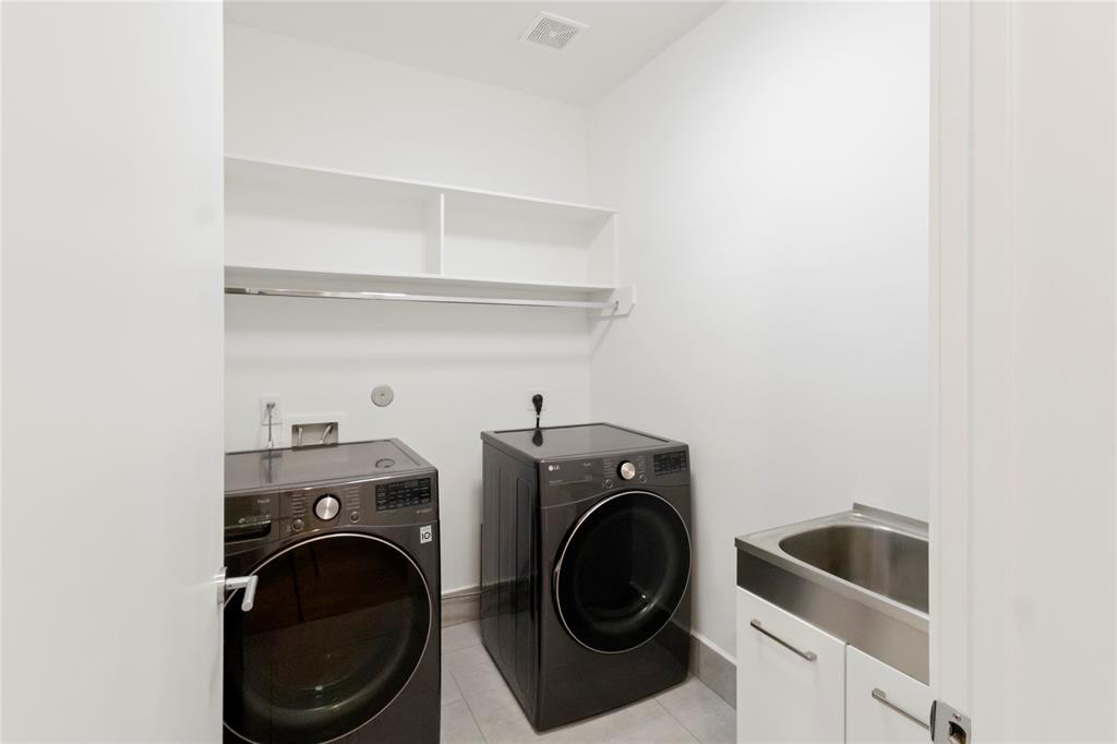 1302 Crocker Street  Houston 77019 Harris - Image 20
