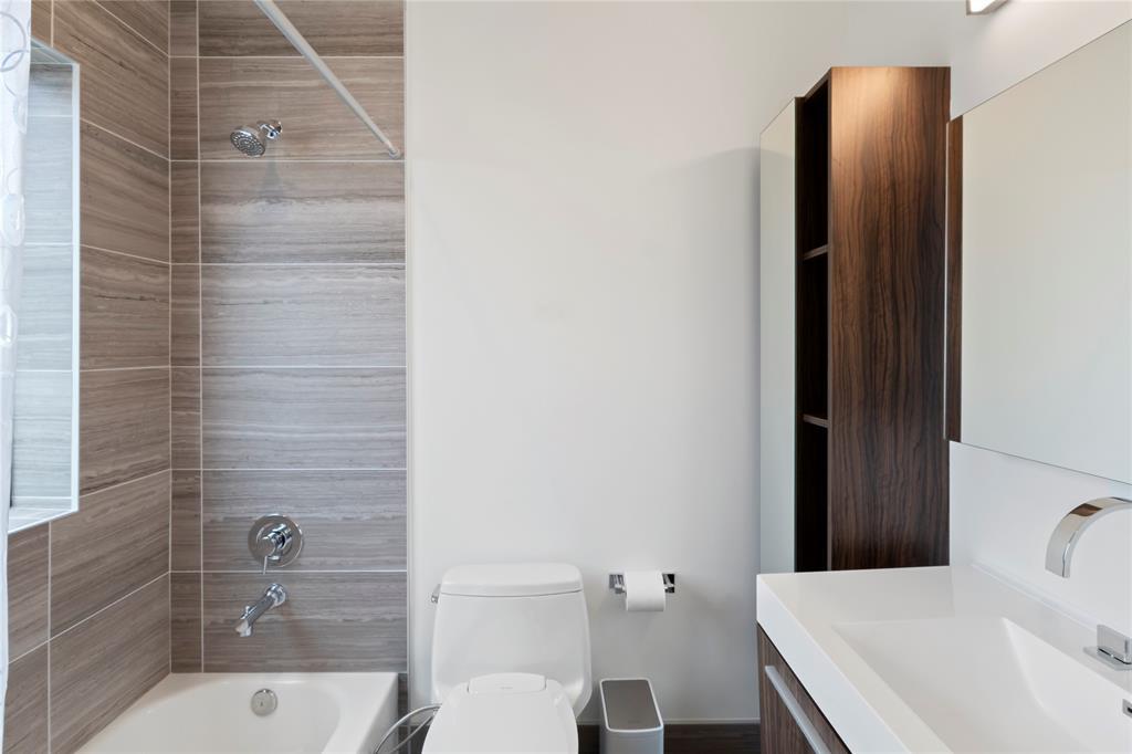1302 Crocker Street  Houston 77019 Harris - Image 24