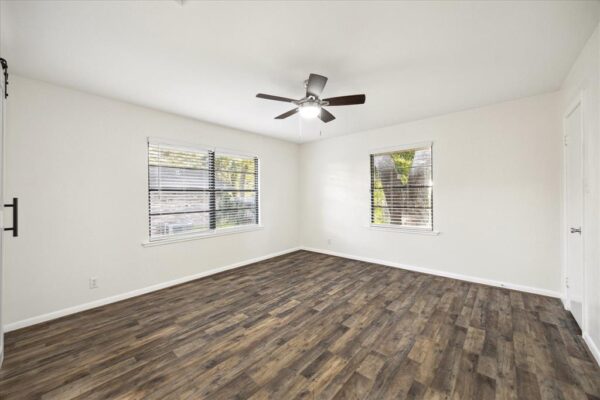 1309 Centennial Drive  Houston 77055 Harris - Image 14