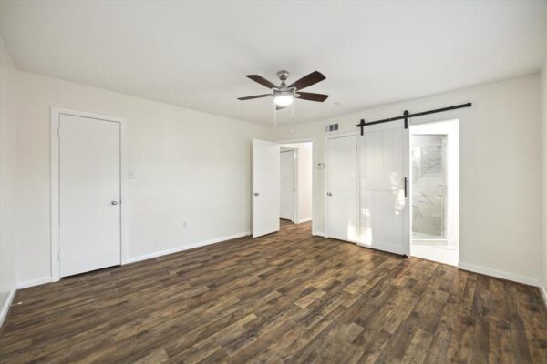 1309 Centennial Drive  Houston 77055 Harris - Image 15
