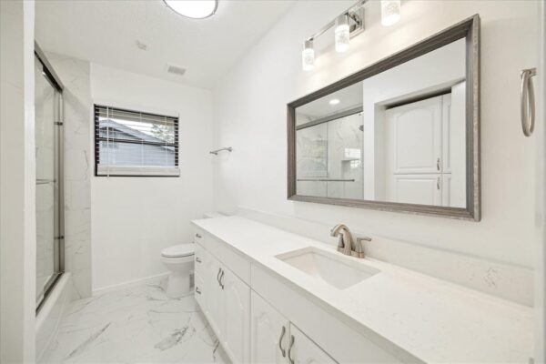 1309 Centennial Drive  Houston 77055 Harris - Image 20