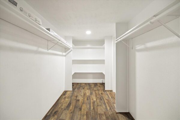 1309 Centennial Drive  Houston 77055 Harris - Image 23