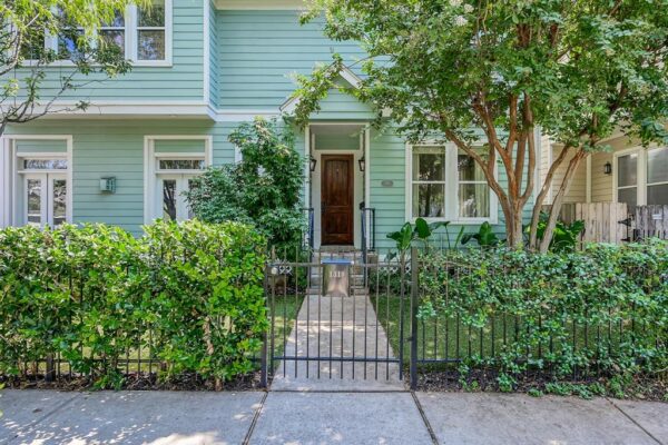 1310 Nicholson Street  Houston 77008 Harris