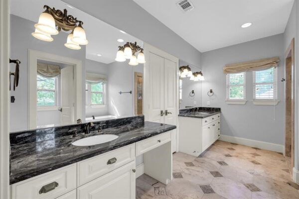 1310 Nicholson Street  Houston 77008 Harris - Image 27