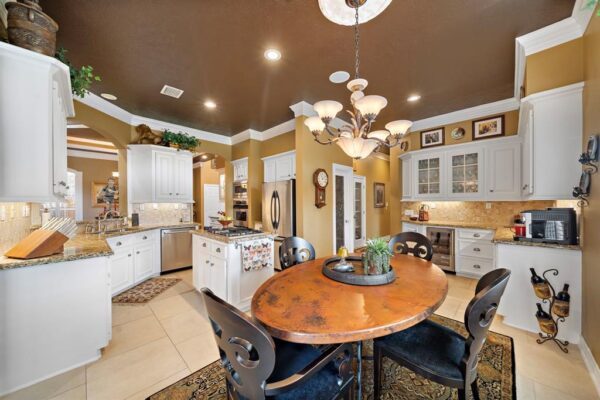 1310 Whispering Pines Drive  Houston 77055 Harris - Image 8