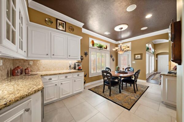 1310 Whispering Pines Drive  Houston 77055 Harris - Image 9