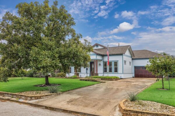 1311 Chippendale Rd  Houston 77018 Harris - Image 2