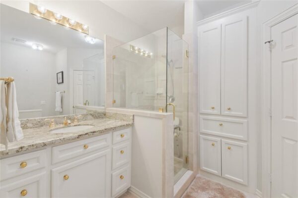 14 Pinewold Court  Houston 77056 Harris - Image 23
